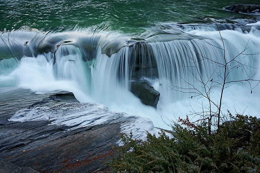 rearguard-falls-amazing-waters-steve-cos