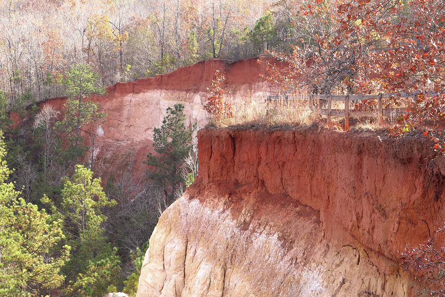 Red And White Clay Cliffs Photograph by Ed Williams
