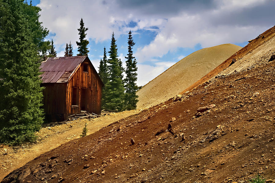 Red Mountain Mining Shack Photograph by Lana Trussell