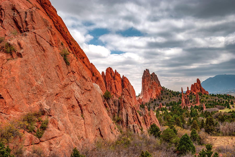 Red Rock Landscape In Garden Of The Gods - Colorado Springs Photograph