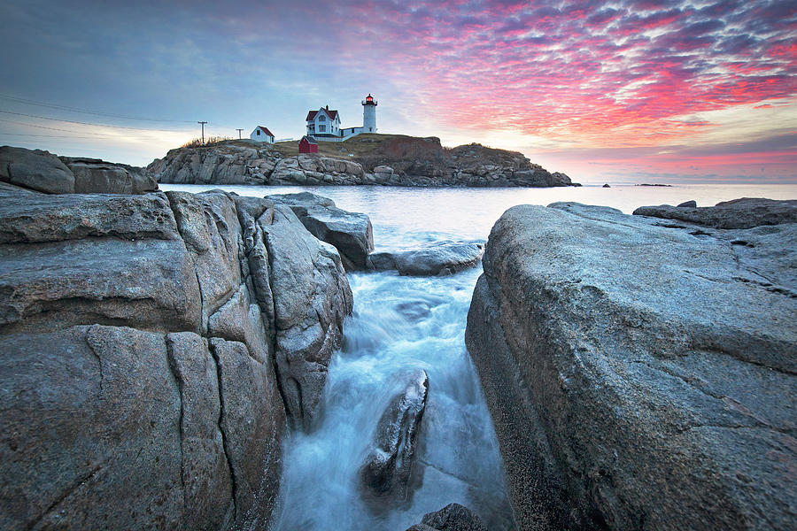 Red Skies at Nubble Lighthouse Photograph by Eric Gendron