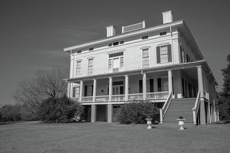 Redcliffe Plantation Mansion Front Photograph by Cindy Robinson