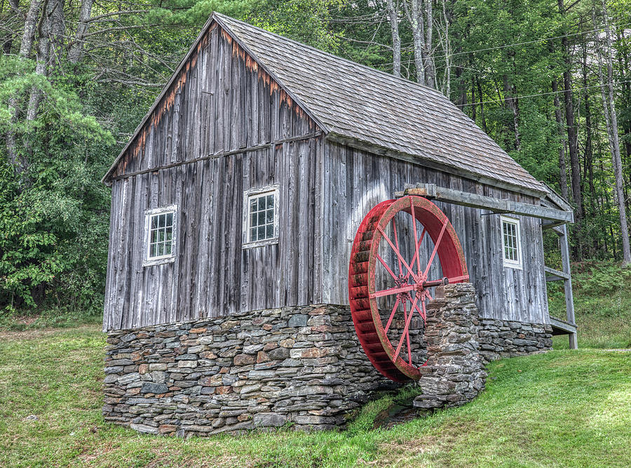 Red Waterwheel of Vermont Photograph by David Letts