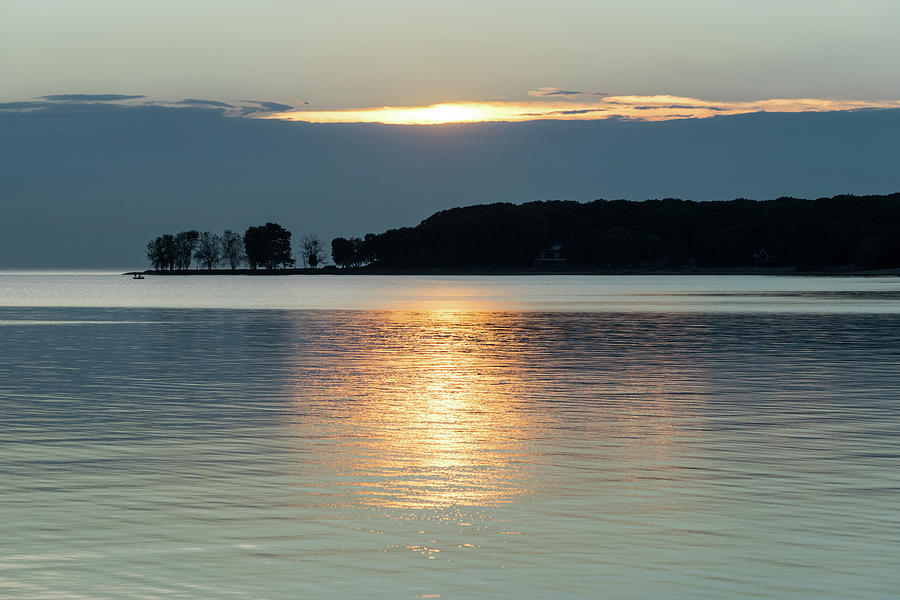 Reflections from a Hidden Sunset - Lorraine Bay Lake Erie North Shore Photograph by Georgia Mizuleva