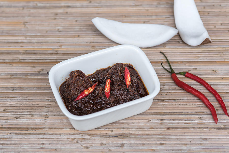Rendang Photograph by Copyright © Fitria Rifki Rendang Photograph by Copyright © Fitria Rifki