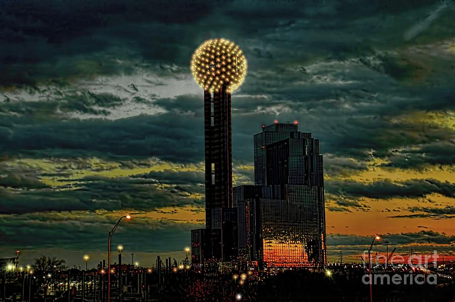 Reunion Tower Dallas Texas Photograph by Diana Mary Sharpton