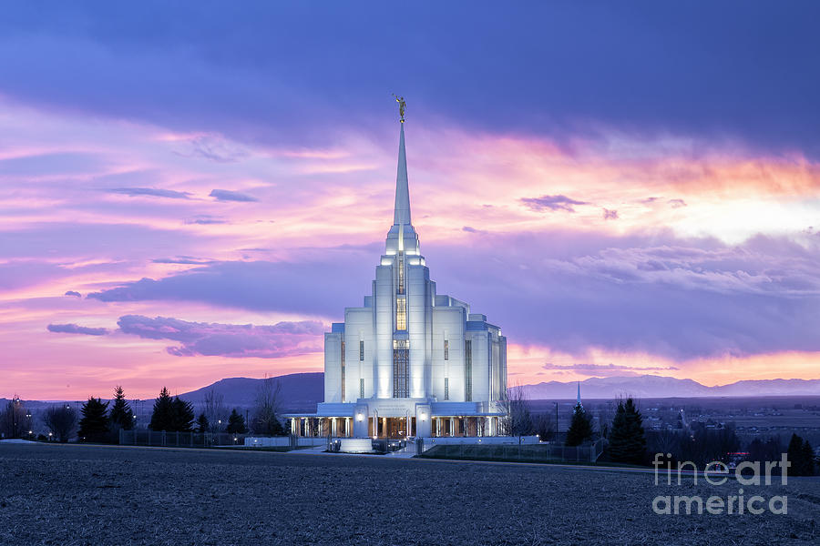 Rexburg Idaho Temple - Pastel Sunset Photograph by Bret Barton