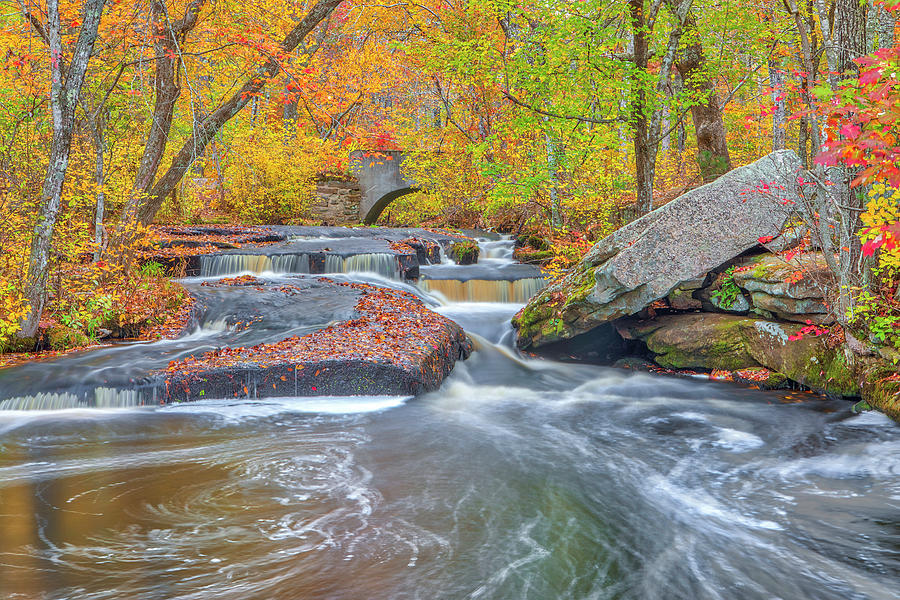 Rhode Island Waterfalls at Stepstone Falls Photograph by Juergen Roth