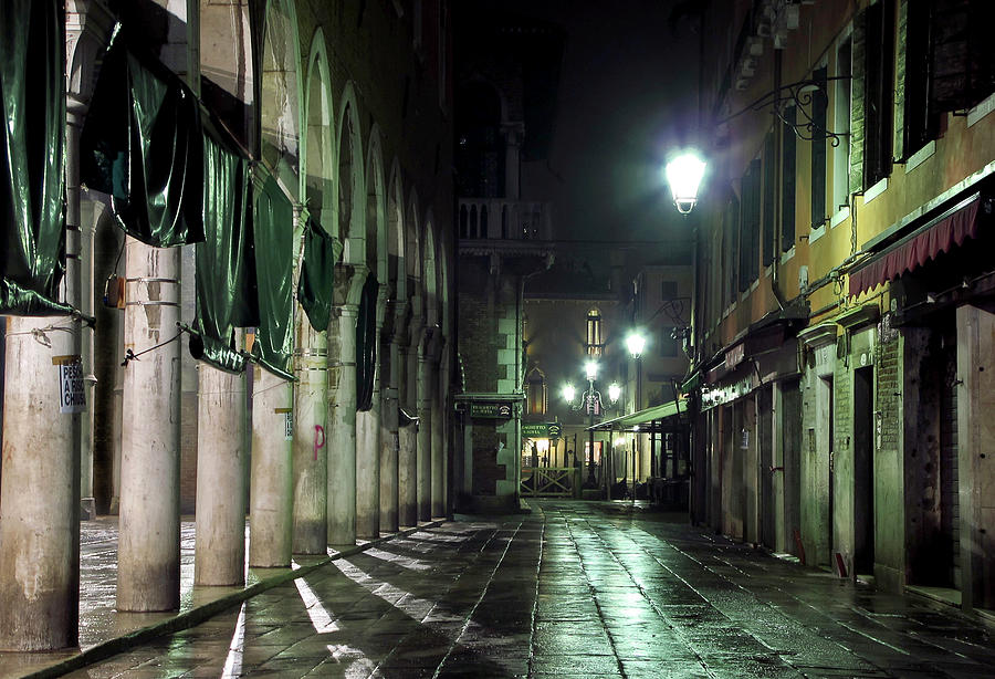 Rialto After Dark Photograph by Eyes Of CC