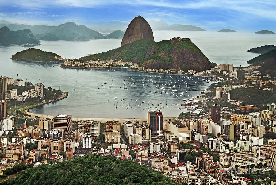 Rio de Janeiro Classic View - Sugar Loaf Photograph by Carlos Alkmin
