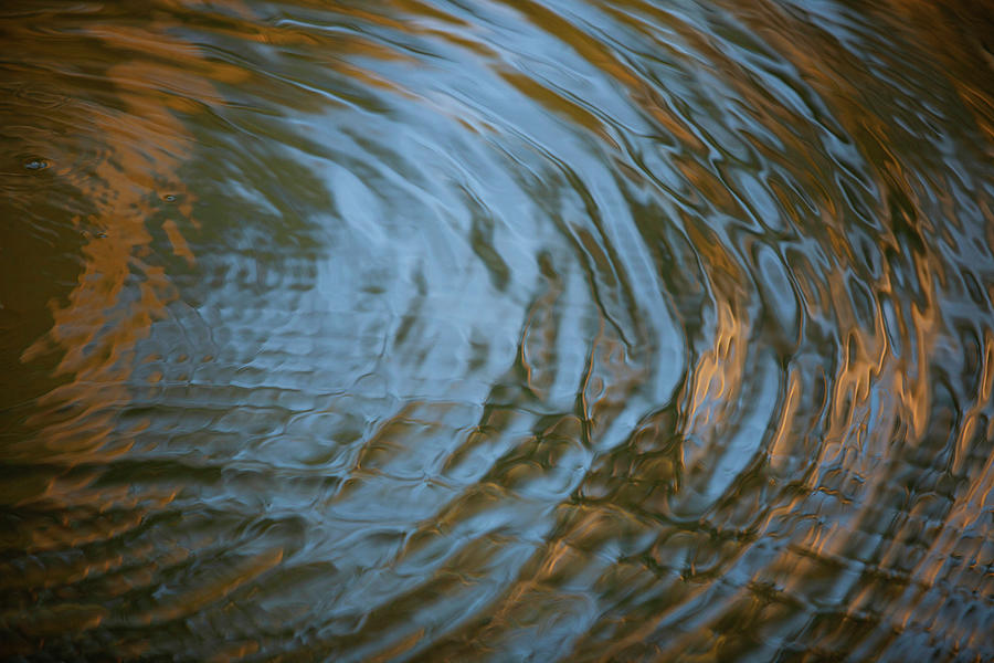 Water Ripple: What Causes Ripples In Water?