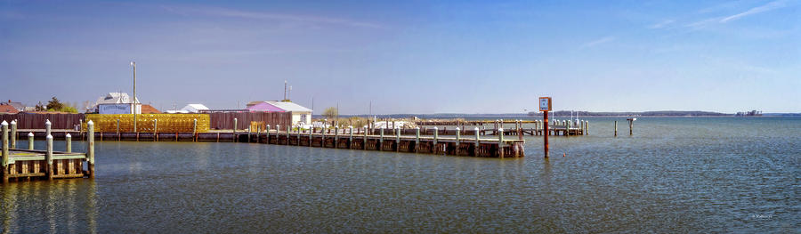 Pier Photograph - Rippons Brothers Pano by Brian Wallace