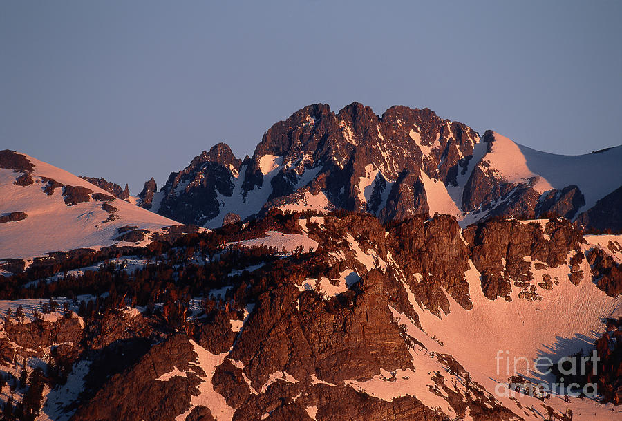 Ritter Ridge In The Minarets Eastern Sierras California Photograph by Dave Welling