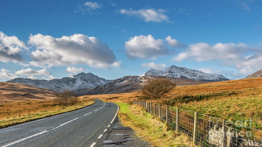 Road To Snowdon Mountain North Wales Photograph by Adrian Evans