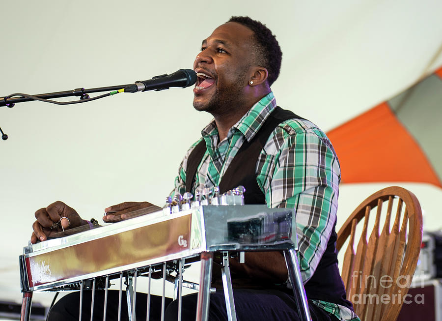 Robert Randolph and the Family Band Photograph by David Oppenheimer