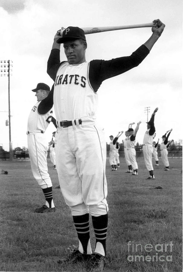 Roberto Clemente Photograph by National Baseball Hall Of Fame Library