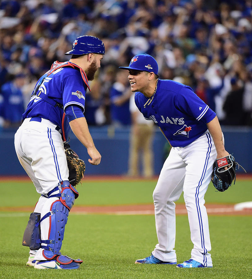Roberto Osuna and Russell Martin Photograph by Harry How