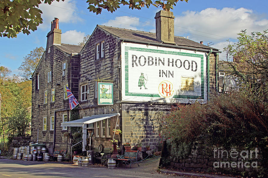 Robin Hood Inn, Cragg Vale, Yorkshire Photograph by David Birchall
