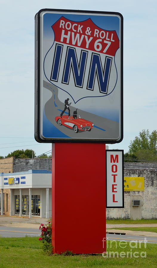 Rock and Roll Inn Sign Photograph by Tru Waters