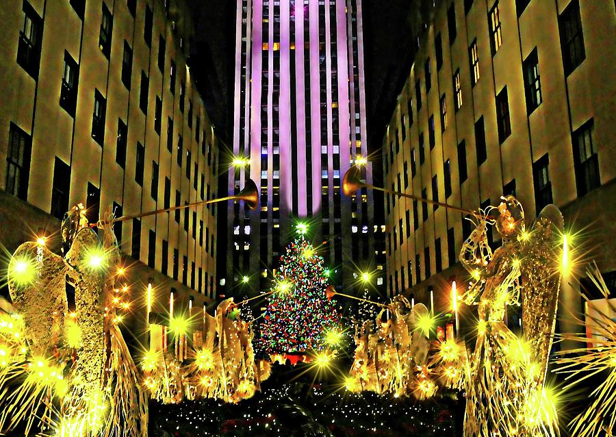 Rock Center Christmas  Photograph by Diana Angstadt