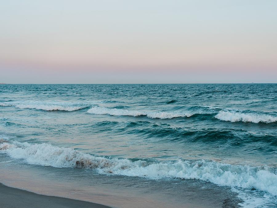 Rockaway Waves 05 Photograph by Jon Bilous - Fine Art America
