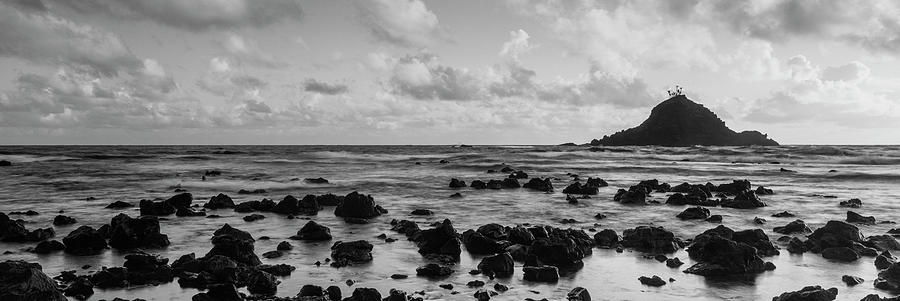 Rocks on the beach, Maui, Hana, Hawaii, USA Photograph by Panoramic Images