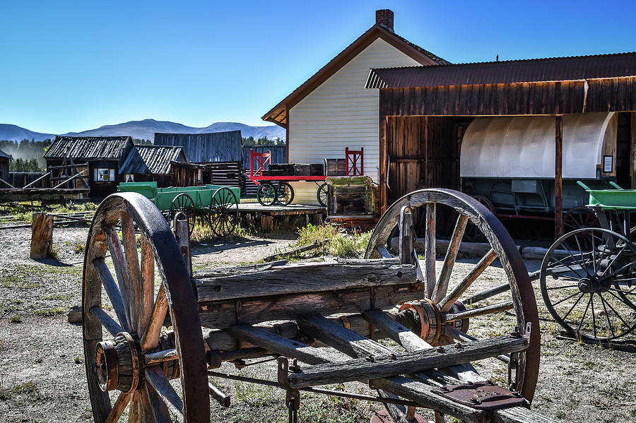 Rocky Mountain Stagecoaches Photograph by Kyle Hanson