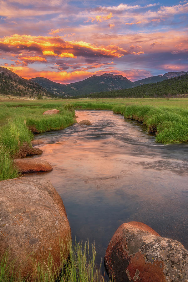 Rocky Mountain National Park Photograph - Rocky Mountain Sunset by Darren White