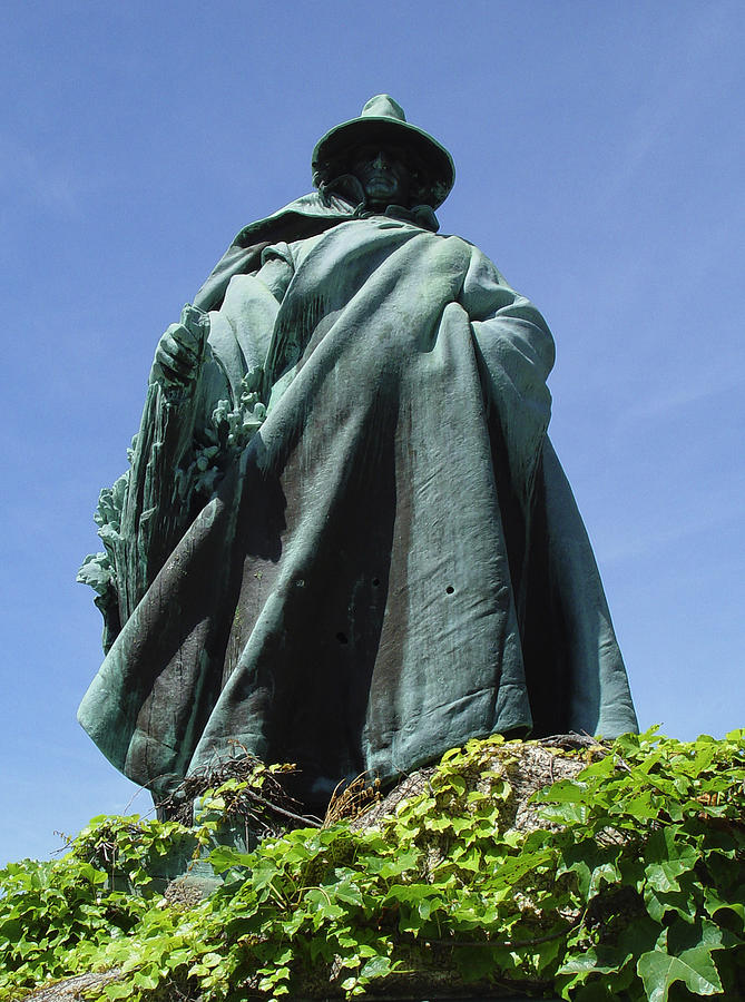 Roger Conant Statue Photograph by Jeffrey Holbrook - Fine Art America