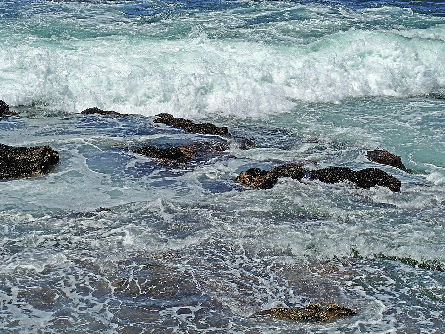 Roily Sea At La Jolla Photograph