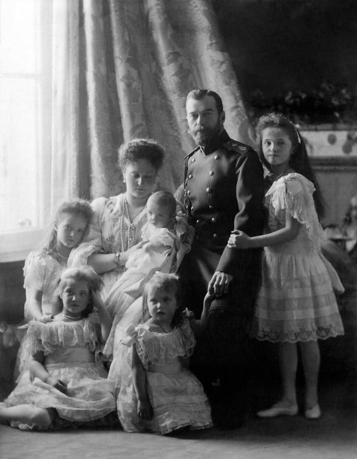 Romanov Family Portrait - Circa 1904 Photograph by War Is Hell Store