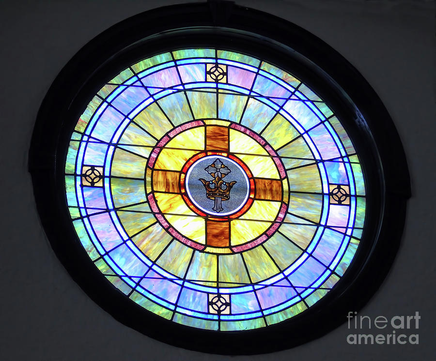Round Window From The Inside Weirsdale Presbyterian Church Photograph by D Hackett