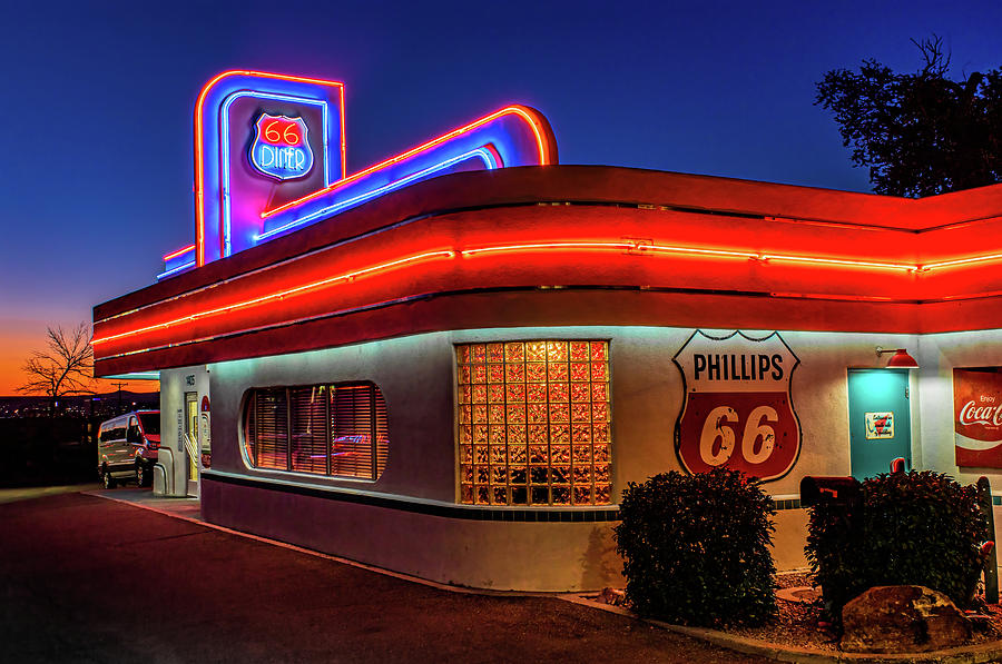 Route 66 Diner Neon Photograph by Mark Chandler - Fine Art America