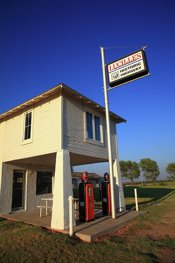 Route 66 - Lucilles Gas Station 2010 Photograph by Frank Romeo