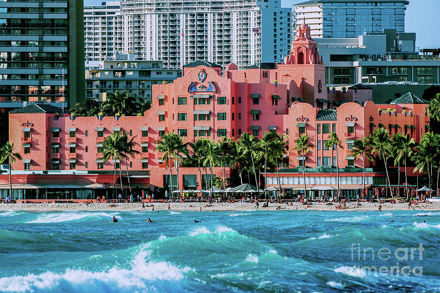 Royal Hawaiian Hotel Surfs Up Photograph by Aloha Art