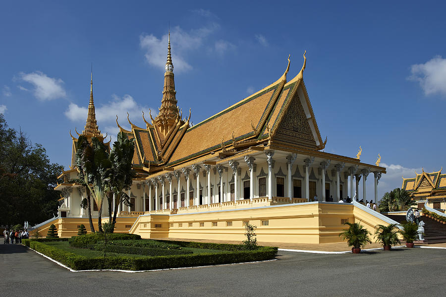 Royal Palace in Phnom Penh Photograph by Andrea Pistolesi