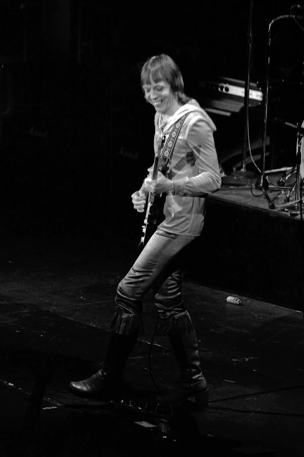 Robin Trower Photograph - Rtwint76 #7 by Benjamin Upham