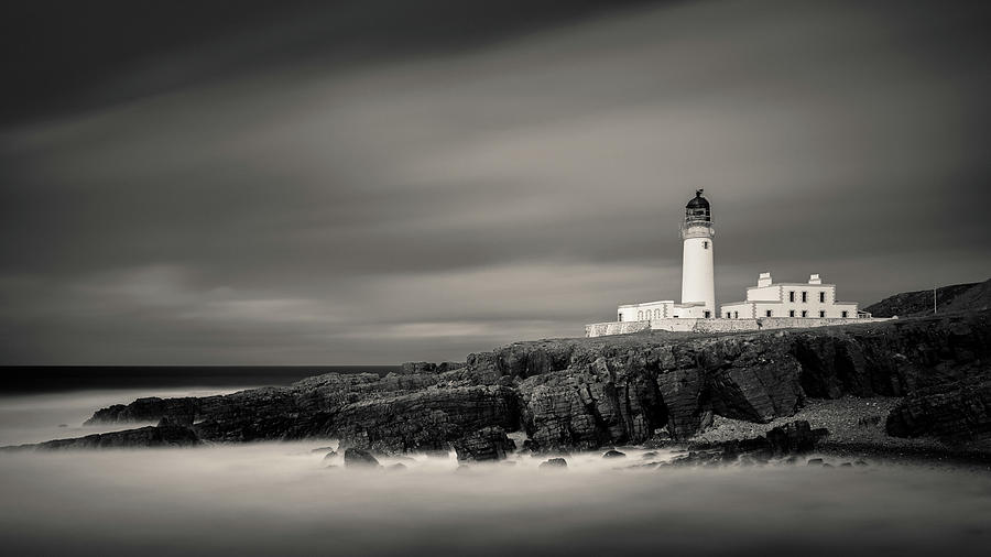 Rua Reidh Lighthouse II Photograph by Dave Bowman
