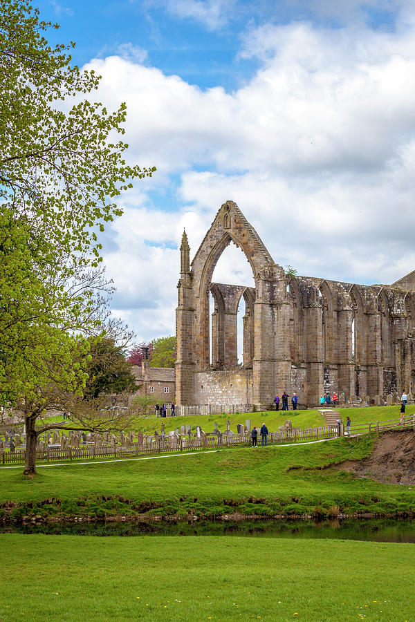 Architecture Photograph - Ruins of Bolton Priory by W Chris Fooshee