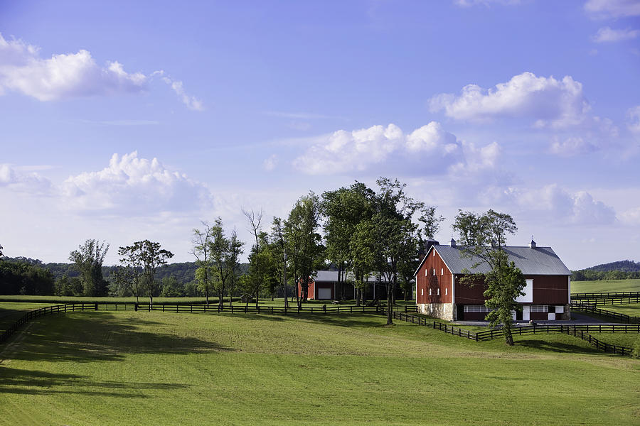 Rural farm house in the middle of a field Photograph by Csundahl