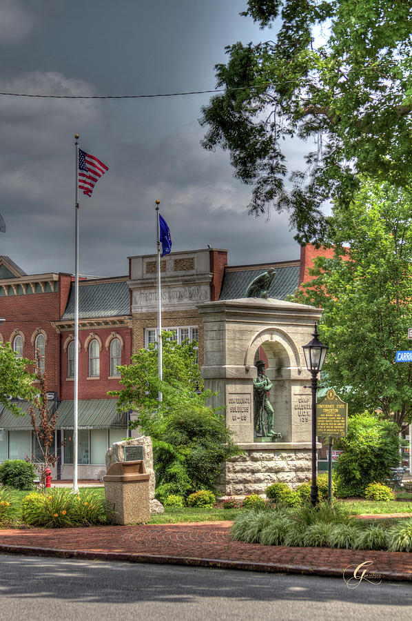 Russellville Ky Square II Photograph by Gina Munger | Fine Art America