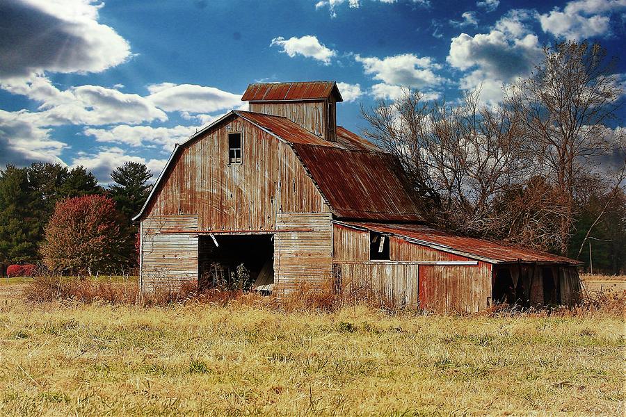 Rustic Barn Photograph by Roger Look - Fine Art America