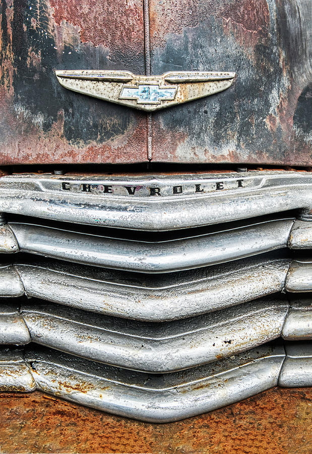 Rusty 1947 Chevrolet Front End Photograph by Gary Slawsky