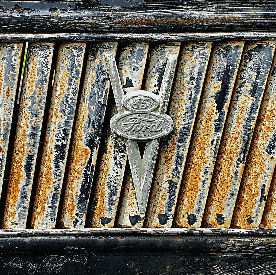 Rusty V8 Photograph by Alexis King-Glandon