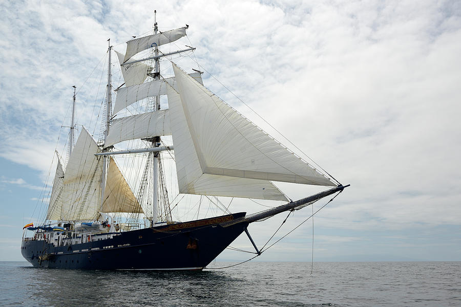 S/S Mary Anne under sail, Isabela Island, Galapagos Islands, Ecuador Photograph by Kevin Oke