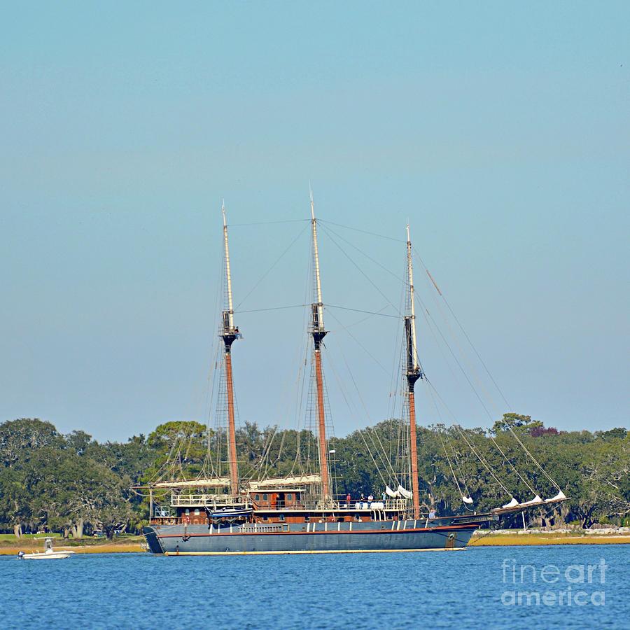 Sailing Away On The Peacemaker II Photograph