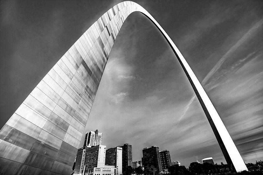 Saint Louis Gateway Arch High Contrast Monochrome Photograph by Gregory ...