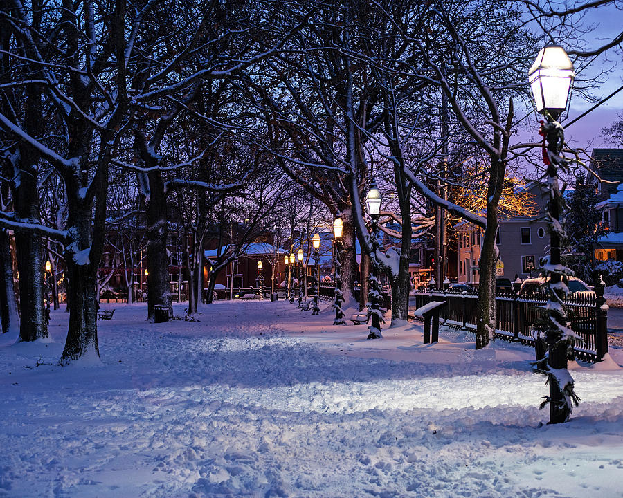 salem-ma-salem-common-lanterns-winter-snow-christmas-photograph-by-toby