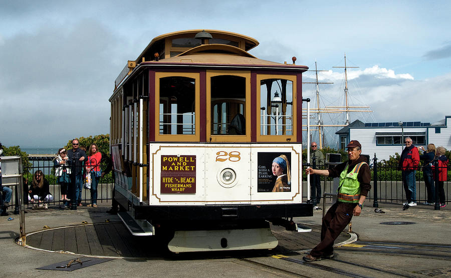 San Francisco Cable Car Photograph by Robert Dann