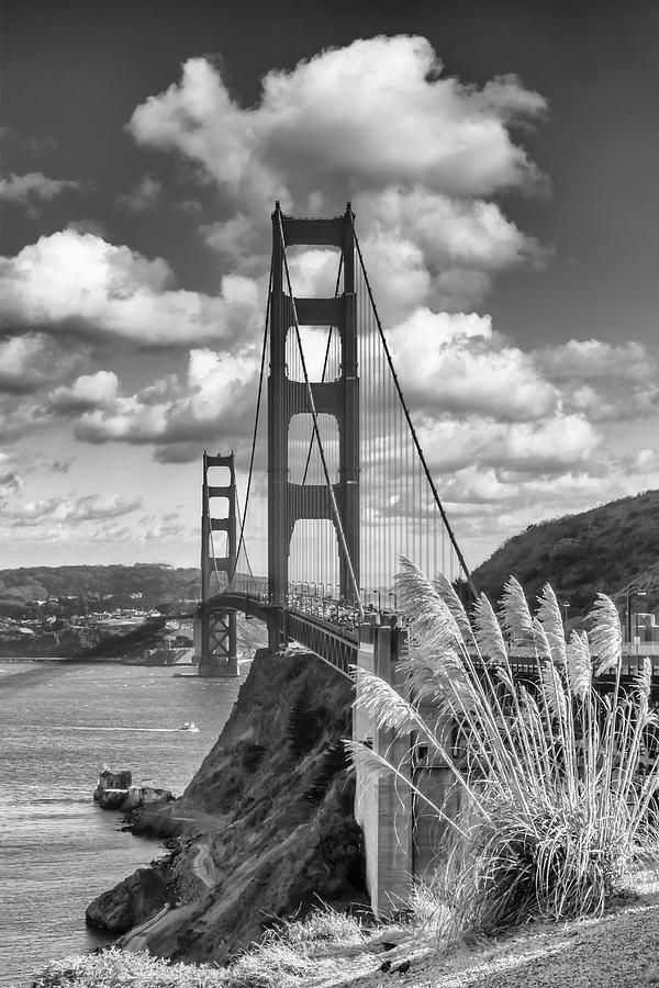 SAN FRANCISCO Golden Gate Bridge - monochrome Photograph by Melanie Viola